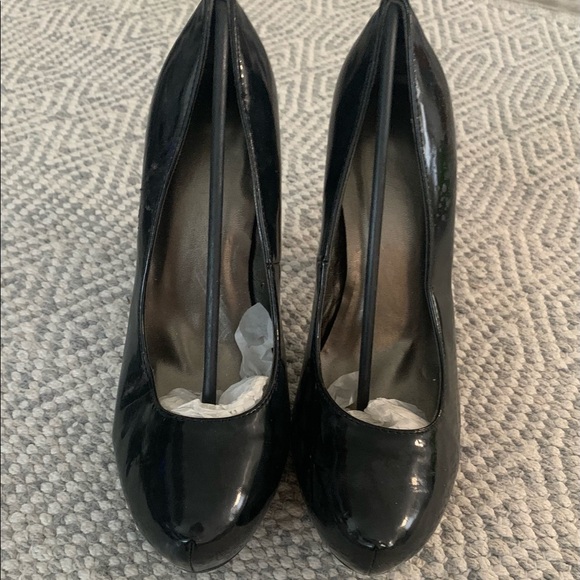 Black heels - Picture 2 of 6